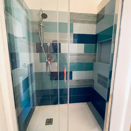 Double Room - Via Dei Mille - Monte Grappa-2